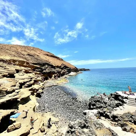 Family Studio, Wifi, Heated Pool, Tenerife South *